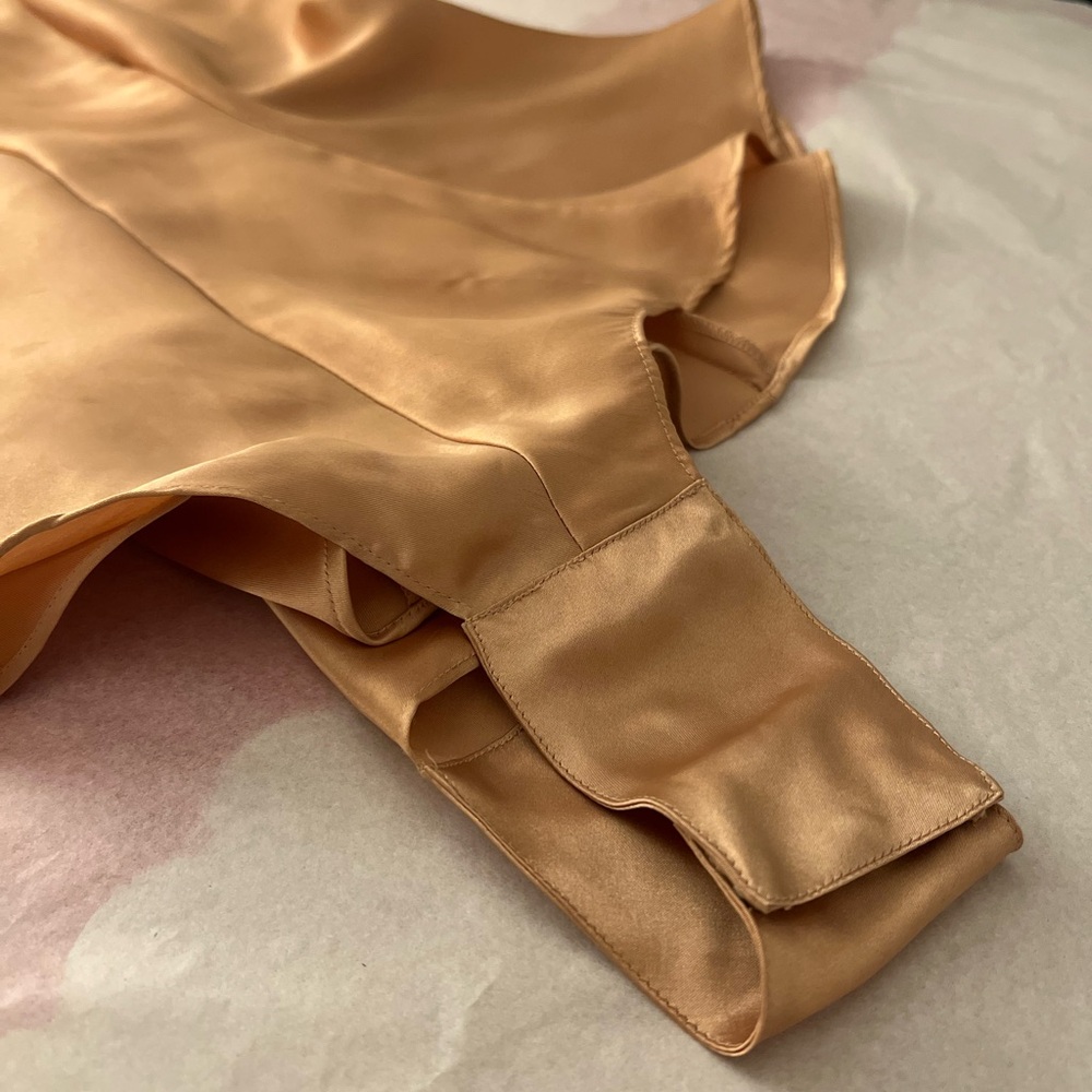 VTG 90s La Senza champagne lingerie Small shortie onesie satin 100% polyester - Picture 12 of 16